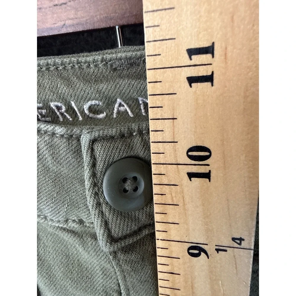 American Eagle Super High-Rise Baggy Wide Leg Pants Olive Green Size 000 XXS EUC